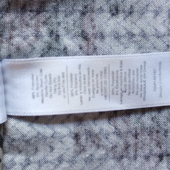 LuLaRoe Christy T-shirt S Camouflage  50off3 - Picture 4 of 5